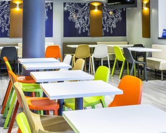 ibis budget Aubagne Les Paluds Agora - Aubagne - Restaurace
