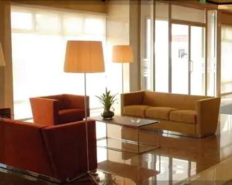 Hotel O Novo Principe - Santarém - Лоббі