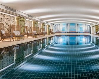 Residences at Park Hyatt Hamburg - Hamburg - Pool