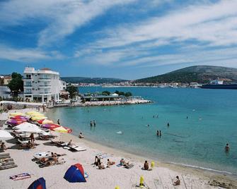 Pasifik Otel - Cesme - Bãi biển