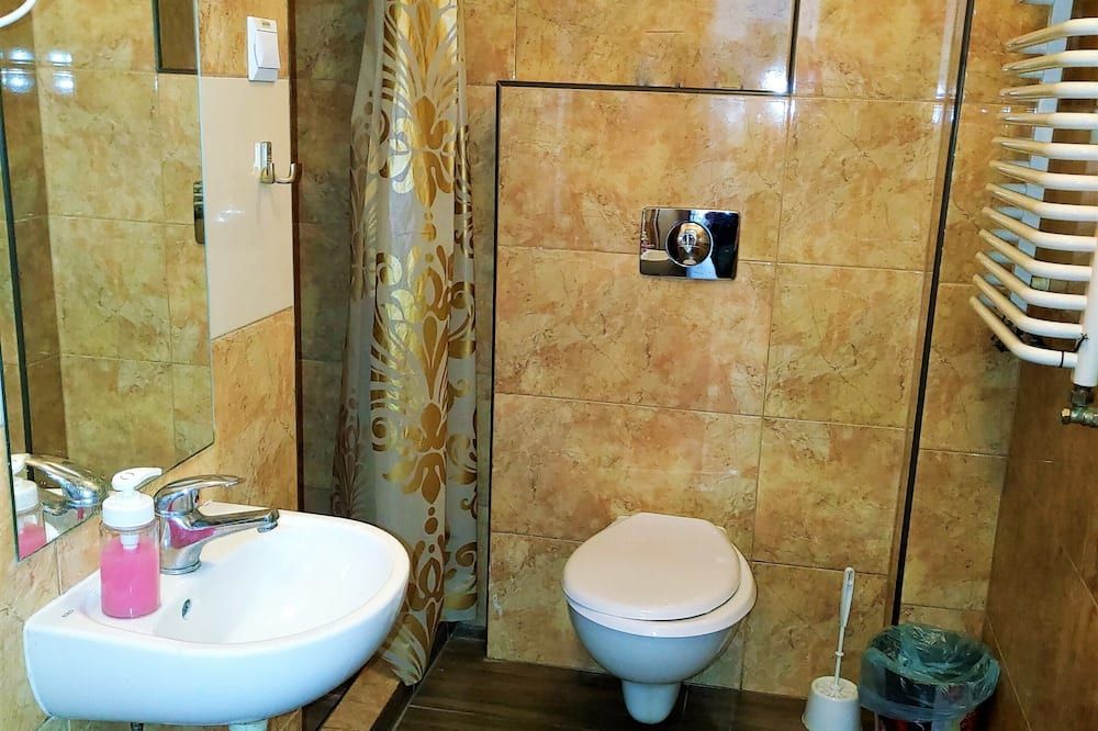 Hostel Omega - ז'שוב - חדר רחצה