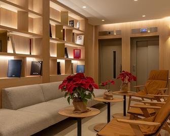 Apartamentos Recoletos - מדריד - טרקלין