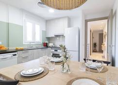 Calafell Home Apartments - Calafell - Cocina