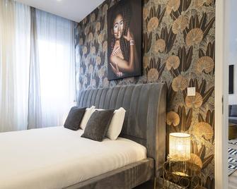 Skyline Lofts by LovelyStay - Matosinhos - Sypialnia