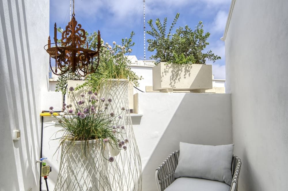 ديمورا فالمار