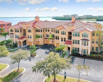 2 Bd, 2 Bath Luxury 5 Star Italian Resort, On The Hedge Of The Tampa Bay - Clearwater - Toà nhà