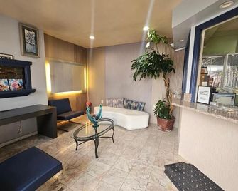 Flamingo Inn - Rosemead - Building