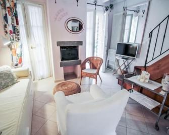 Holiday Home Carlotta by Interhome - Pignone - Soggiorno