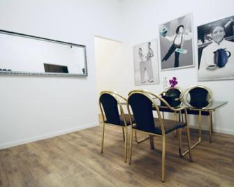 Modern Double room JS a - Wiedeń - Jadalnia