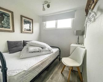 Lovely 4 Berth Chalet At Cedar Springs Park In Heacham, Norfolk Ref 92031cs - Heacham - Salon