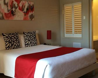 Chaucer Palms Boutique B&B - Newcastle - Bedroom