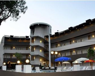 Buhana Hotel - Adrasan - Edificio