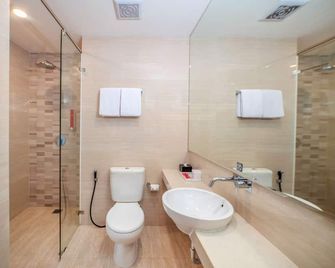 favehotel Bitung - Bitung - Baño