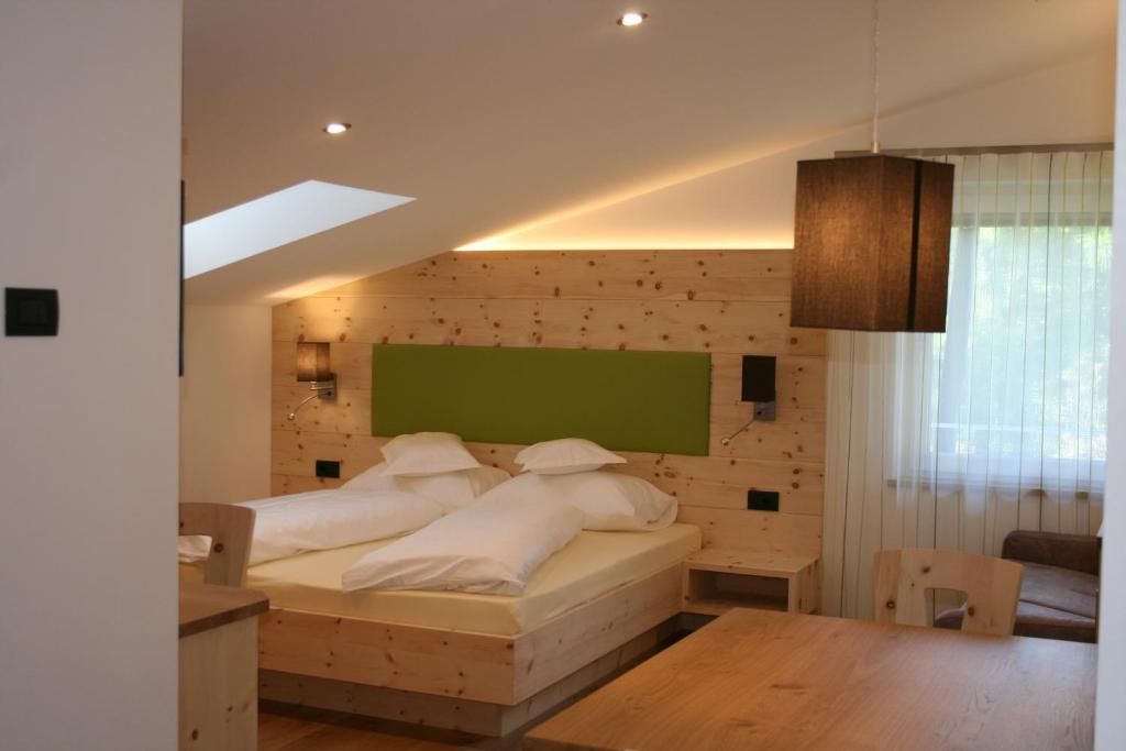 Gasthof Majestic - Bressanone/Brixen - غرفة نوم