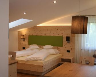 Gasthof Majestic - Bressanone/Brixen - غرفة نوم