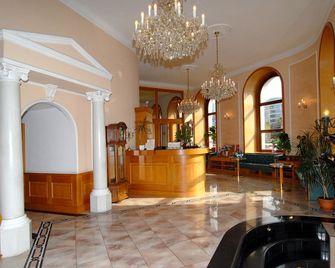 Hotel Opera - Praha - Vastaanotto