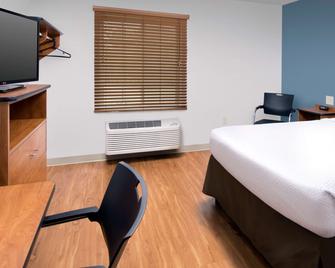Extended Stay America Select Suites - Cleveland - Airport - Cleveland