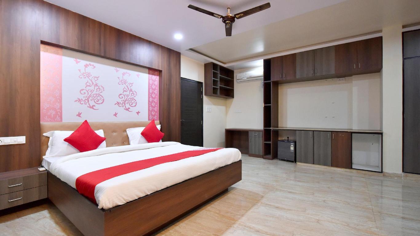 OYO 12421 Hotel Gt View