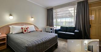 Westland Hotel Motel - Whyalla - Bedroom