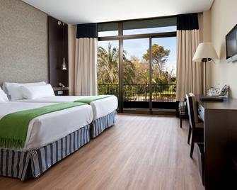 NH Avenida Jerez - חרז דה לה פרונטרה - חדר שינה