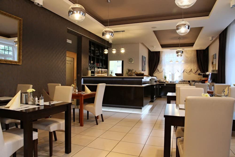 Hotel La Passionaria - מריאנסקה לאזנה - מסעדה