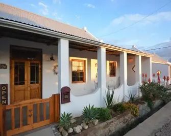 Ta Mala's Cottage - Prince Albert - Gebouw