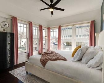 Historic Apt Near Music Row-Hillsboro Village - Nashville - Chambre