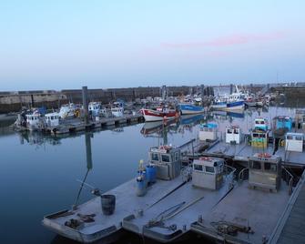 House 3 Rooms, 6 Pers - Port-des-Barques - Vista del exterior