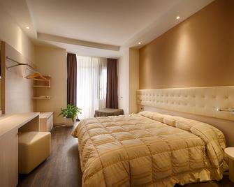 Hotel Norden Palace - Aosta - Bedroom