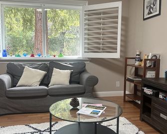 Luxurious Cottage in Saratoga - 薩拉托加 - 客廳