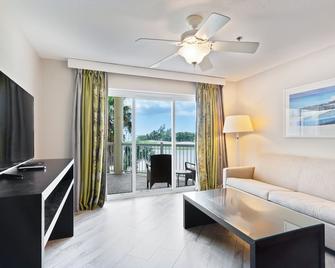 You Found it! 2 Scenic and Peaceful Rooms w/ Living Area, Outdoor Pool - West Bay - Sala de estar