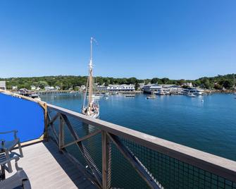 Fisherman's Wharf Inn - Boothbay Harbor - Varanda