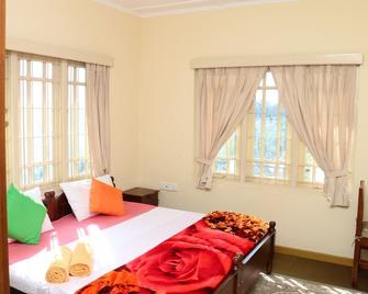 Hi Lanka Hostel - Nuwara Eliya - Bedroom