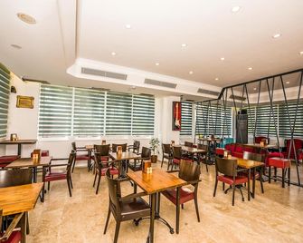 Mera Park Hotel - Antalya - Restaurant