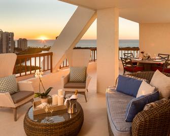 Naples Grande Beach Resort - Naples - Balcony