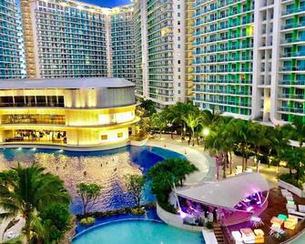 Azure Urban Resort Parañaque - Parañaque - Edificio