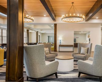 Comfort Inn and Suites Gaylord - Gaylord - Salónek