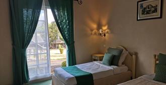 Hotel Le Cilaos - Cilaos - Bedroom