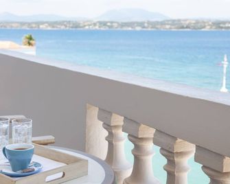 Hotel Roumani - Spétses - Balkon