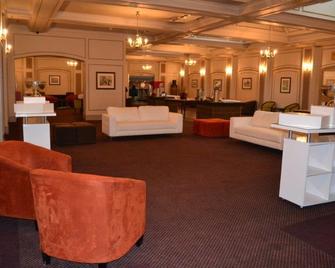 President Hotel - Bloemfontein - Lobby