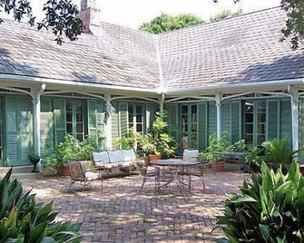 Glenfield Plantation Historic Antebellum Bed and Breakfast - נאצ'ז - פטיו