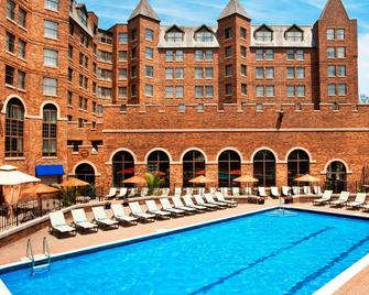 Sheraton Parsippany Hotel - Parsippany - Bazén