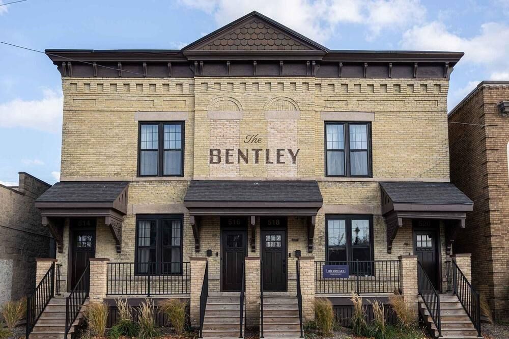 The Bentley, Luxury Boutique Stay in Downtown Milwaukee - มิลวอกี - อาคาร