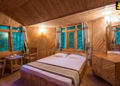 Livingstone Ojuven Treehouses - Shimla - Bedroom