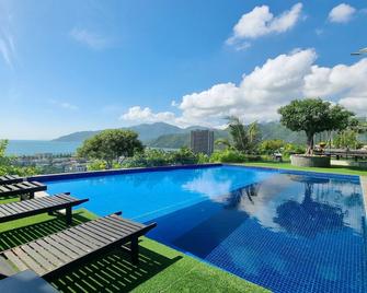 Ocean Front Villa Nha Trang - Nha Trang - Piscina