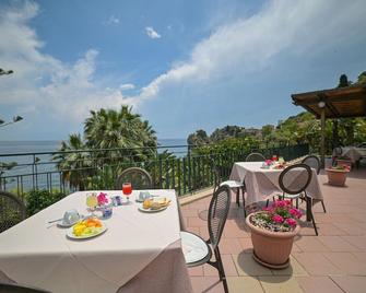 Hotel Baia Delle Sirene - Taormina - Balcony