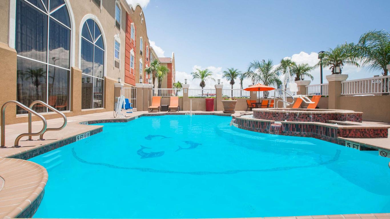 Hawthorn Extended Stay by Wyndham Corpus Christi