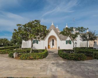 Trullo degli Anelli in Masseria - Cisternino - Edificio