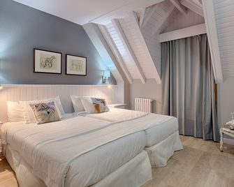 هوتل ريبايتا - Viella - غرفة نوم