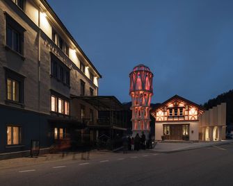Post Hotel Loewe Mulegns - Surses